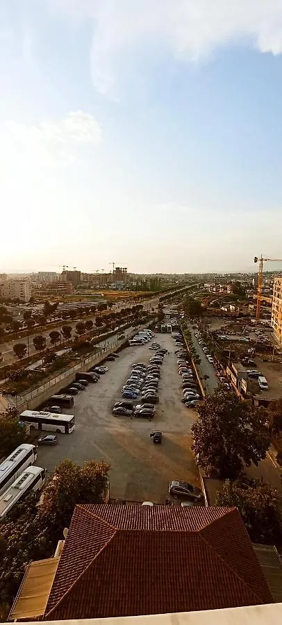 Old Train Apartment تيرانا 0*,  ألبانيا
